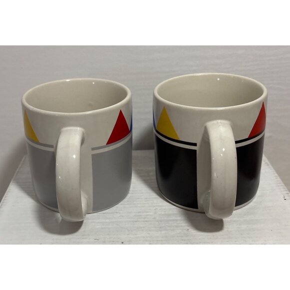 Set Of 2 Vintage Ceramic Coffee Mugs Geometric Triangle Pattern Gray & Black - Picture 3 of 8